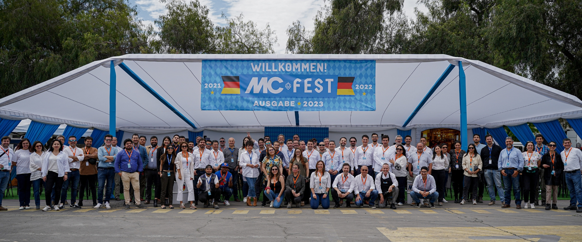 Photo of the MC Fest with all guests of MC-Bauchemie Chile.